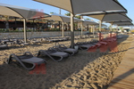 Устойчиви шезлонги за голям плаж